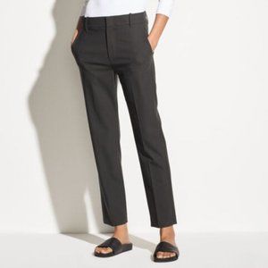 Vince Tapered Trouser in Black